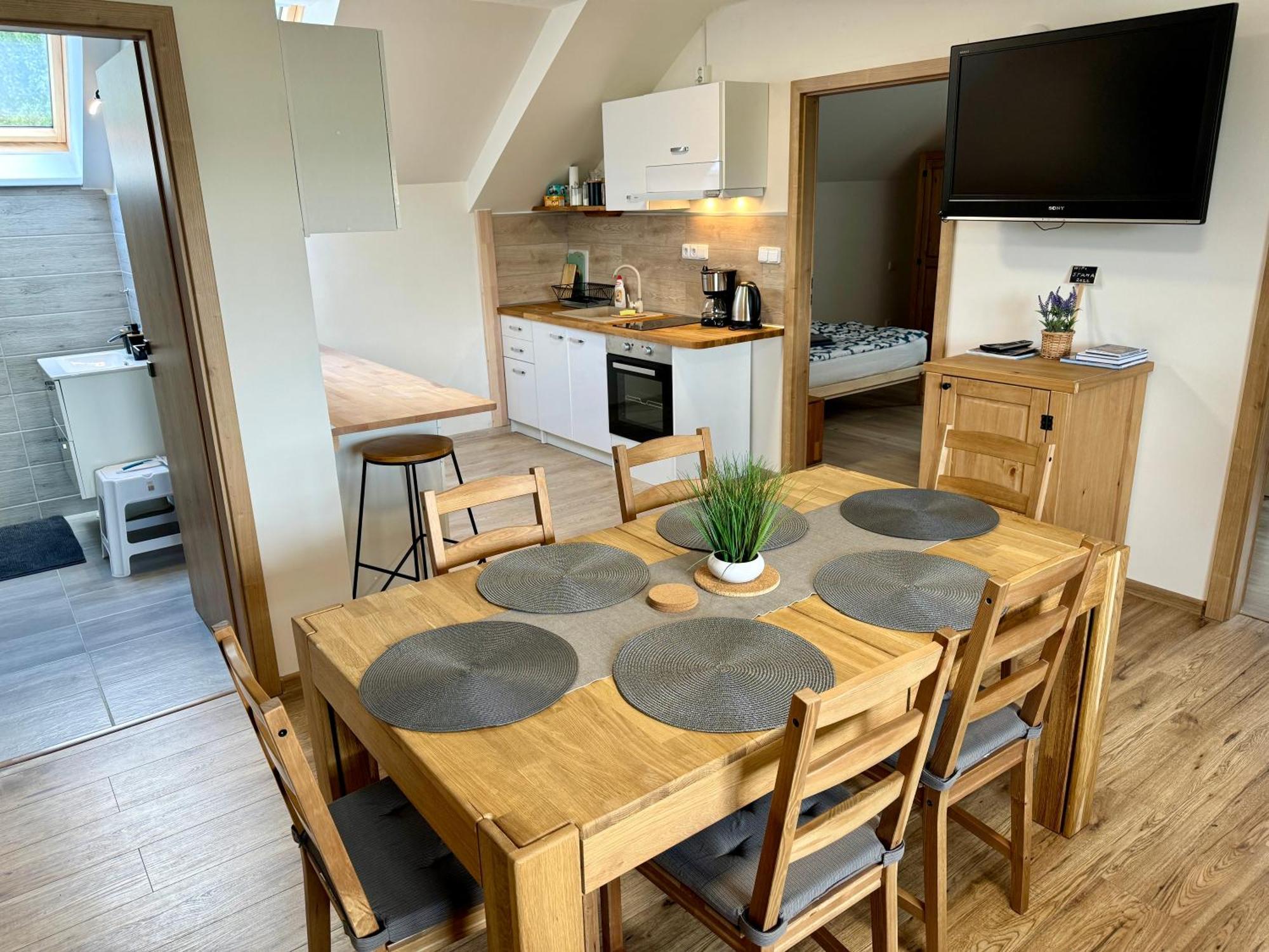 Apartmany Na Kopci Єсеник Екстер'єр фото