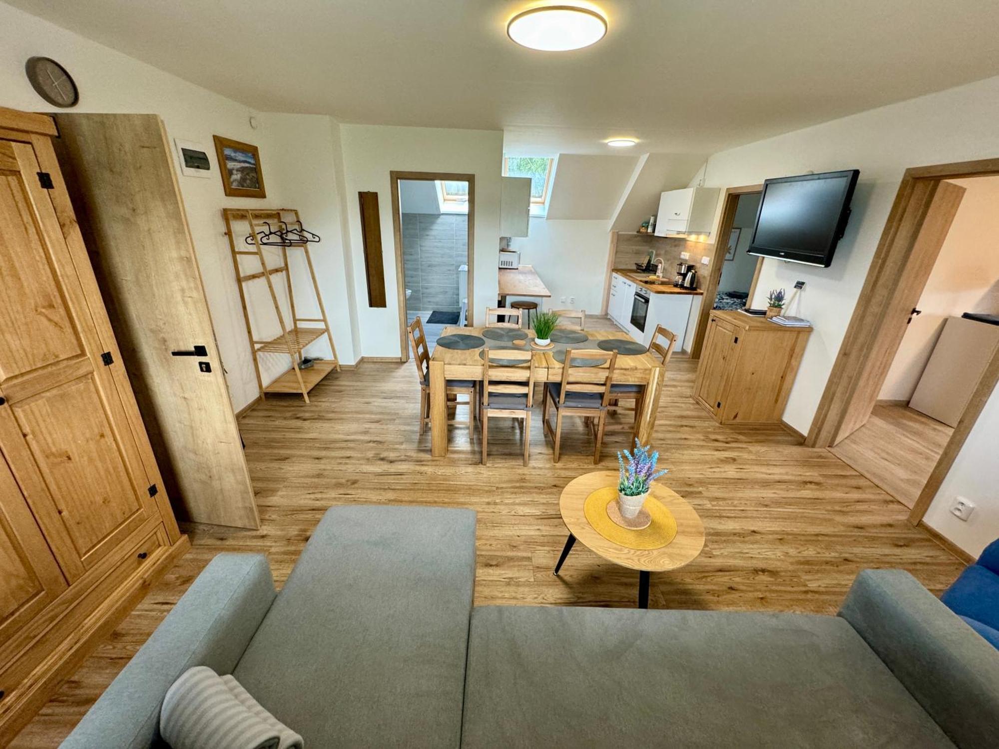 Apartmany Na Kopci Єсеник Екстер'єр фото